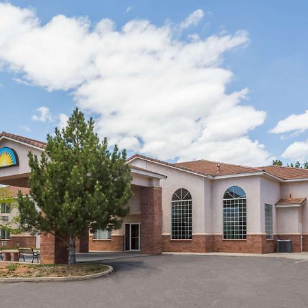 Days Inn By Wyndham Capitol Reef Torrey Esterno foto